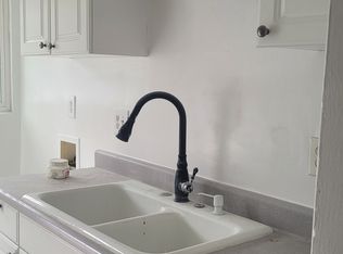 844 E 9th St, Pomona, CA 91766