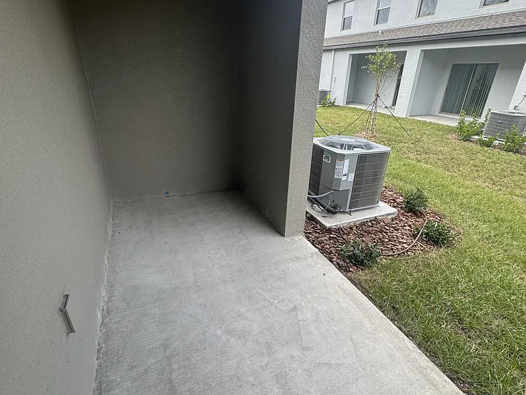8299 Crescent Oaks Dr — Photo 18