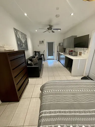 1550 Argyle Dr #2 Photo 1