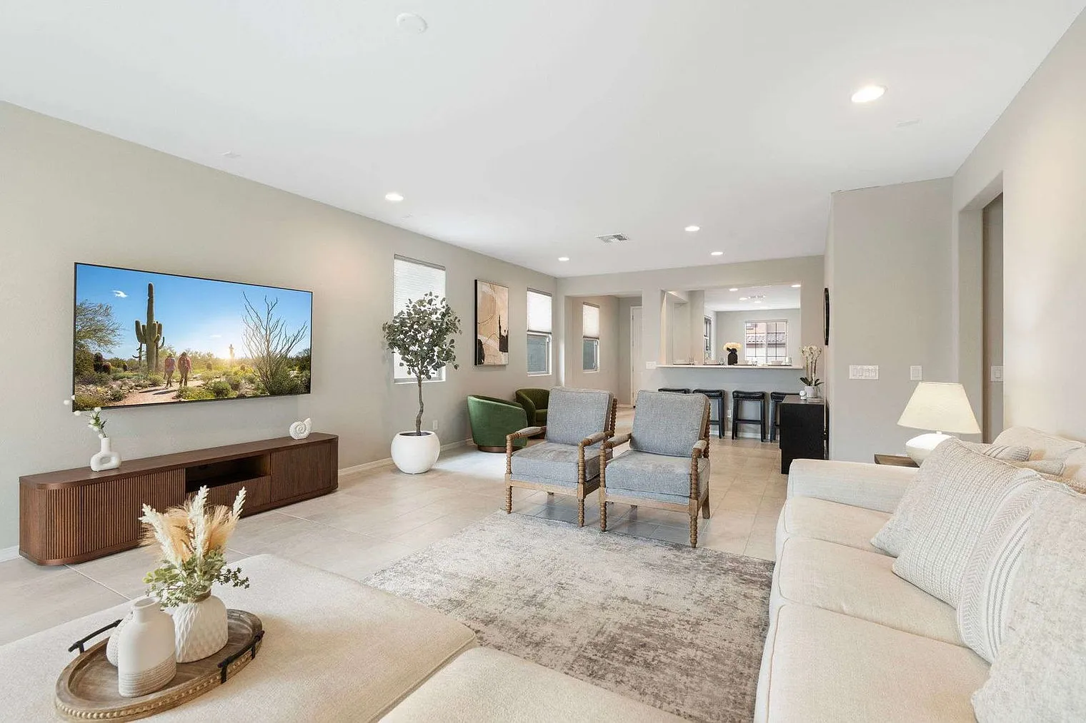 3 bed, 2.0 bath, 1883 sqft, $3,615 — Photo 1
