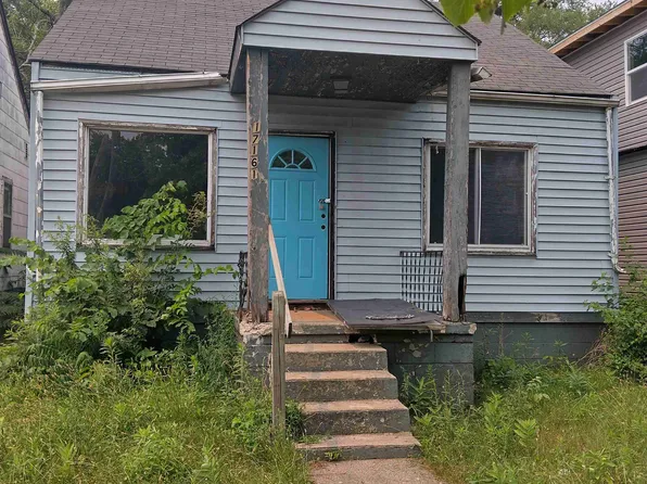 17161 Shields St, Hamtramck, MI 48212