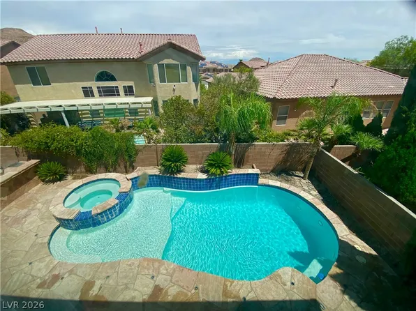 758 London Eye Ct, Spring Valley, NV 89178