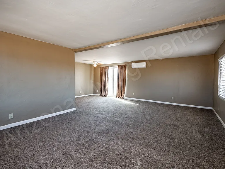 3939 N Aztec Rd — Photo 3