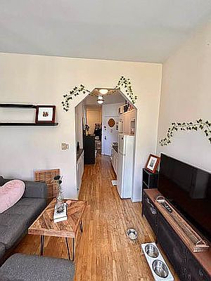 2nd image of 406 E 64th St APT 15