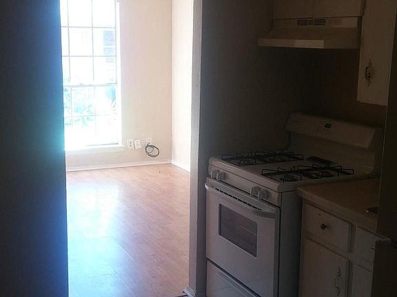 4th image of 408 W Odell St #B