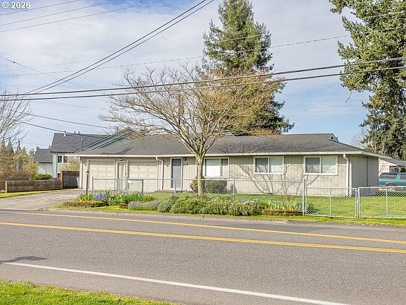 4th image of 204 NE 97th Ave