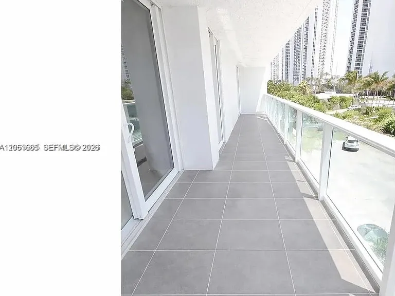 100 Bayview Dr #310 — Photo 8