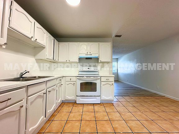4th image of 3662 Davis Rd #3664