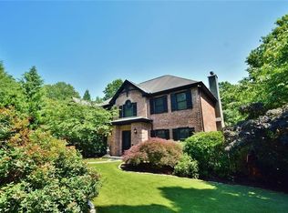 735 Stonington Ct, Gainesville, GA 30506