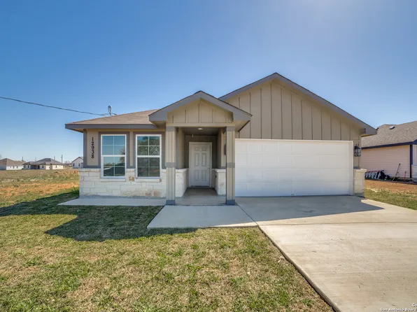 12938 PROSPERIDAD LANE, Atascosa, TX 78002