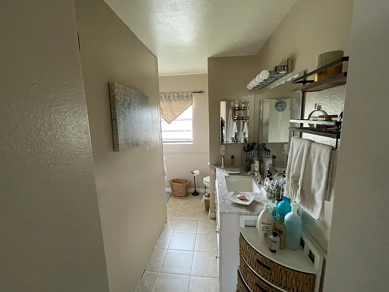 160 Loma Bonita Dr — Photo 6
