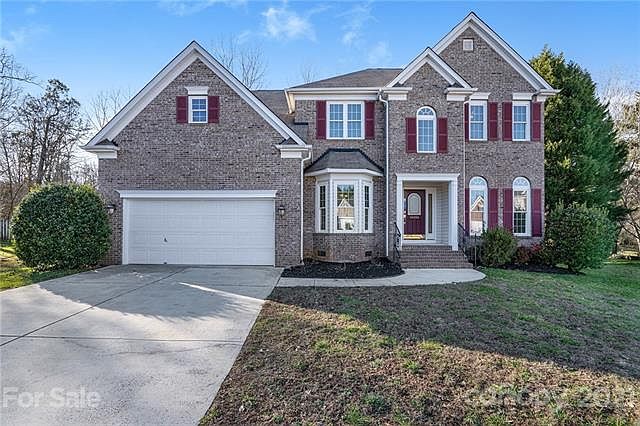 1st image of 14014 Wolf Den Ln