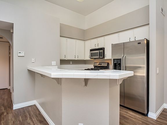 2nd image of 26592 Las Palmas APT 7