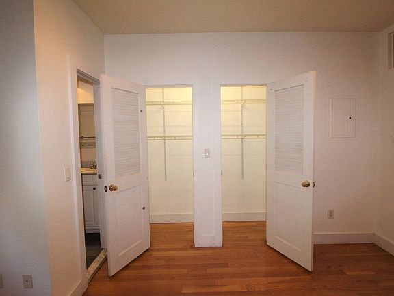 5th image of 511 Henry St #2L