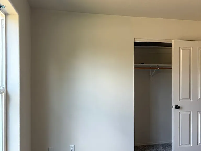 3064 Oliver St — Photo 9