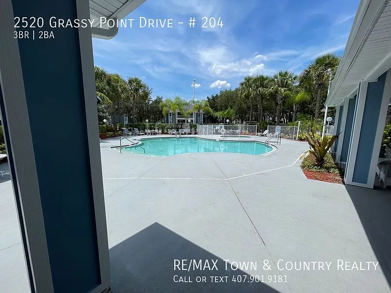 2520 Grassy Point Dr #204 — Photo 36