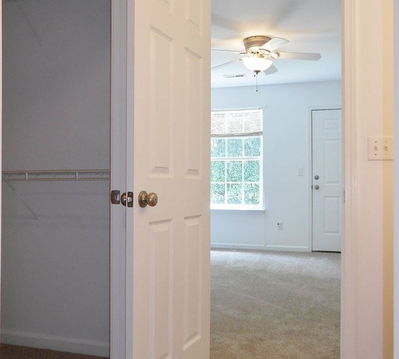 1st image of 112A Lora Ln