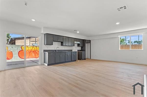 1st image of 707 W 80th St #709