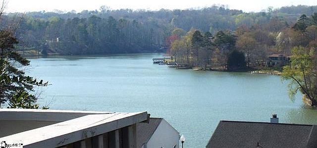 Upstairs balcony view of the lake