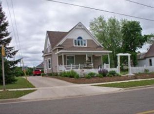 325 W Main St, Coleman, WI 54112