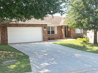 704 Placer Mill Rd, Nixa, MO 65714