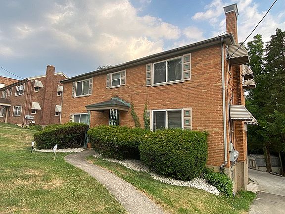 3rd image of 571 Lowell Ave Fl 1ST