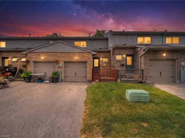 399 Vodden St E #45, Brampton, ON L6V 3V1