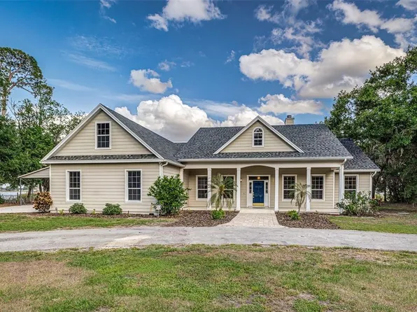2070 W Lake Hamilton Dr, Winter Haven, FL 33881