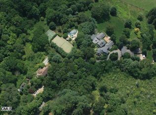 13 Tamarack Ln, Woodbury, CT 06798