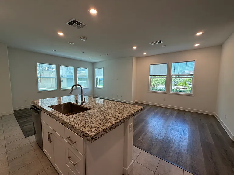 12260 Fruitwood Ln — Photo 13