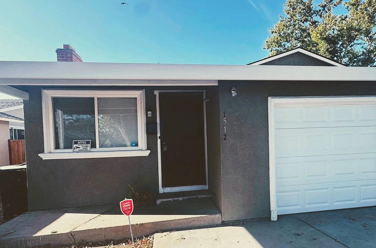 2 bedroom for Rent-New Interior Paint, Attached Garage — Photo 1