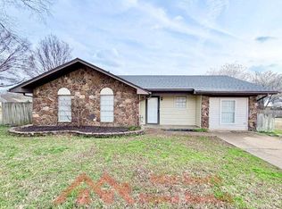 465 Shelton Rd, Collierville, TN 38017
