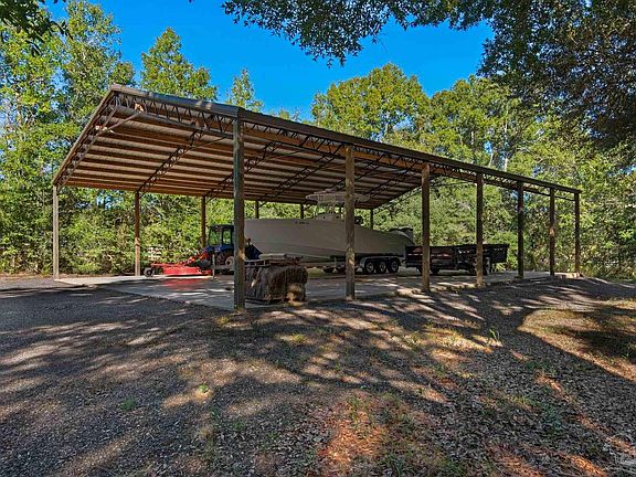2nd image of 5512 Timber Creek Dr