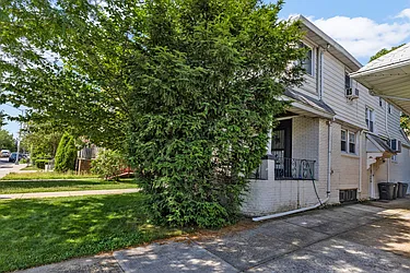Sold by Remax Edge