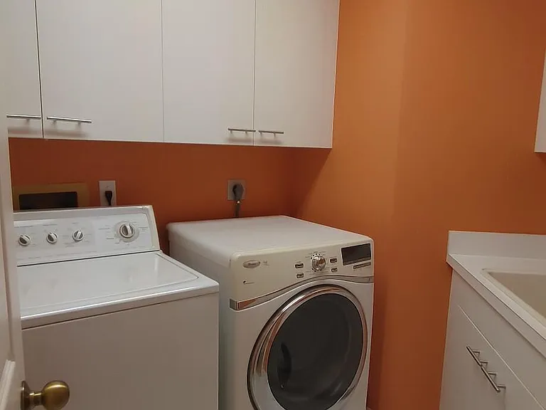 16461 Riverwind Dr — Photo 33