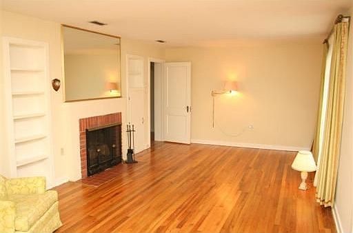 4th image of 3506 W San Jose St