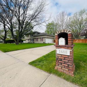 2408 Apache Rd, Grand Island, NE, 68801
