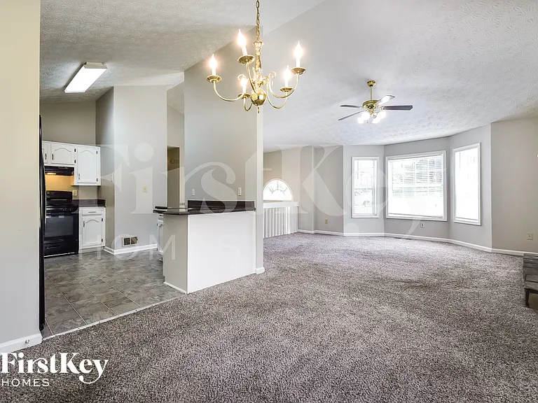 4112 Springridge Trce — Photo 6