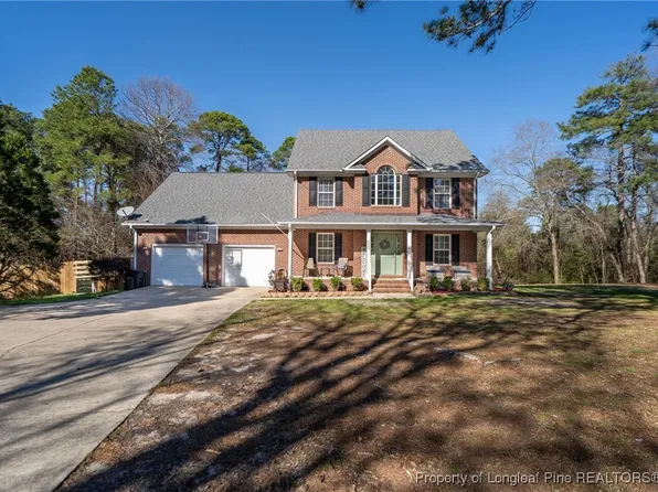 2000 Wood Duck Dr, Fayetteville, NC 28304