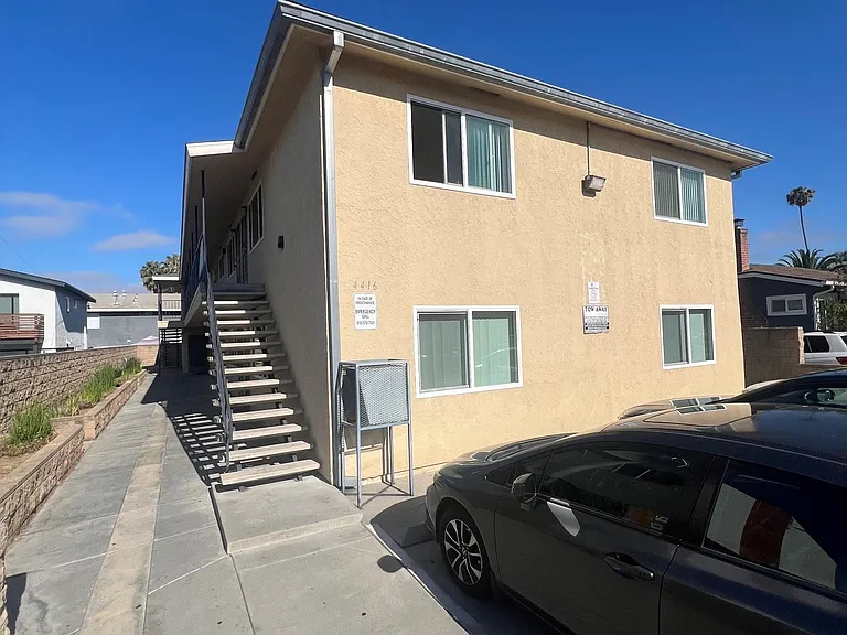 4416 Highland Ave #1 — Photo 1