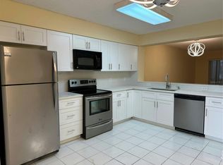 7513 Trent Dr, Fort Lauderdale, FL 33321