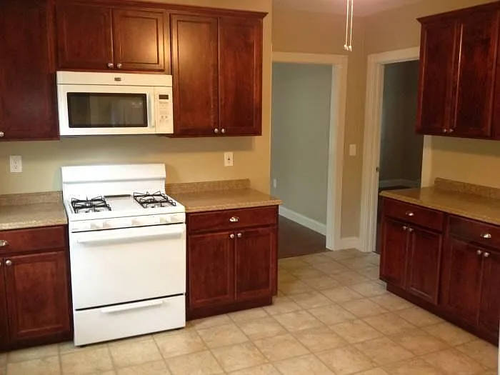 103 Highland St #1 — Photo 5