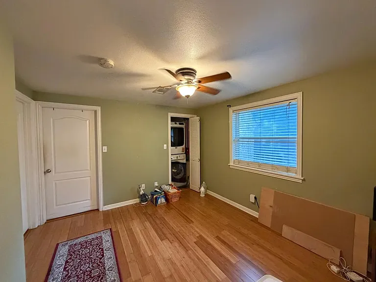 1607 Garden St — Photo 5