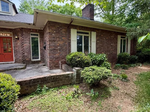 7703 W Ogg Rd, Knoxville, TN 37938