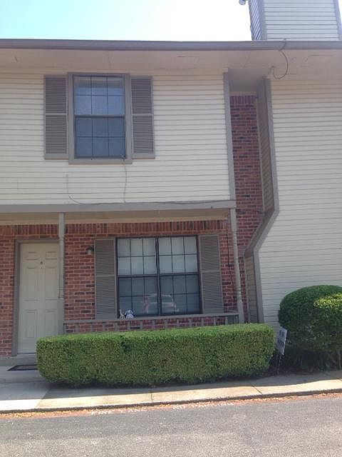 1st image of 716 W Mulberry St APT 8