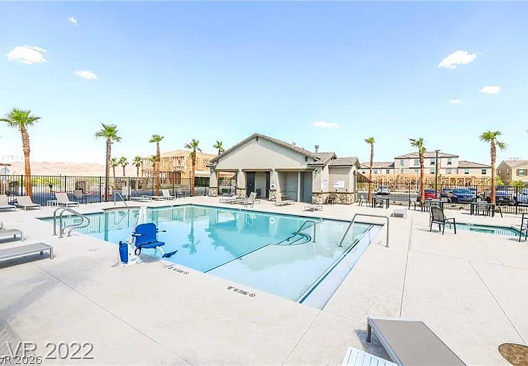 512 Ylang Pl — Photo 17