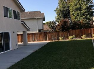 12 Halfmoon, Irvine, CA 92614