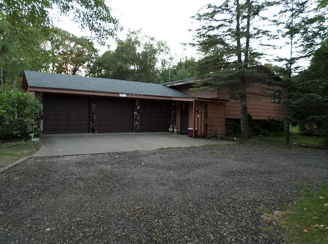 1st image of 20620 Jewell St NE