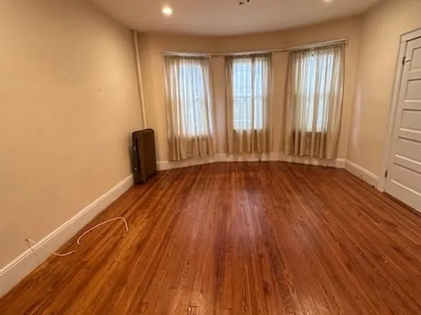 724 5th Street image 7 of 10