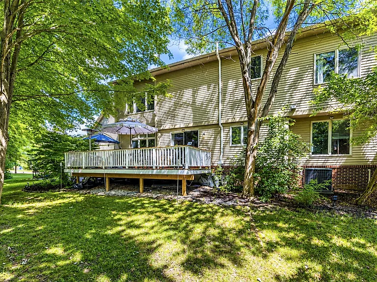 3481 Castlewood Ct — Photo 5